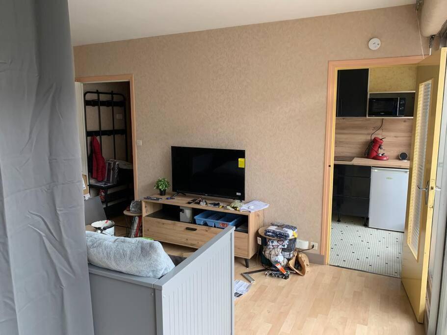 Appartement Confortable Et Tranquillite Assurer Тур Екстериор снимка
